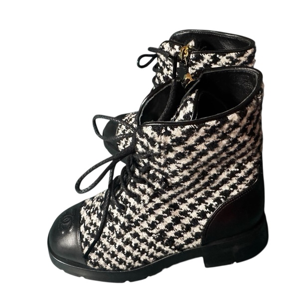 Chanel Tweed Houndstooth Combat Boots IT 37 - Picture 3 of 10
